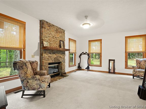 2nd image of 20609 Cabin Hill Road