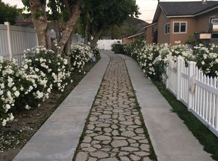 5525 Colodny Dr, Agoura Hills, CA 91301