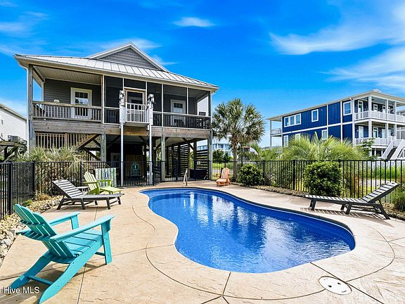 5th image of 3702 E Dolphin Drive