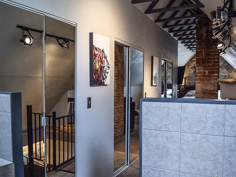 34 S Grant St — Photo 12