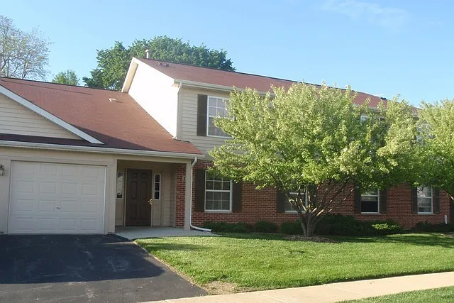 1287 N Red Oak Cir #4