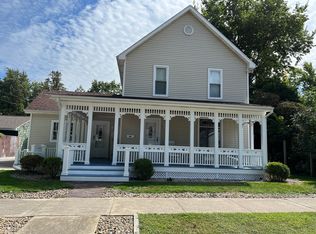 1404 S East St, Bloomington, IL