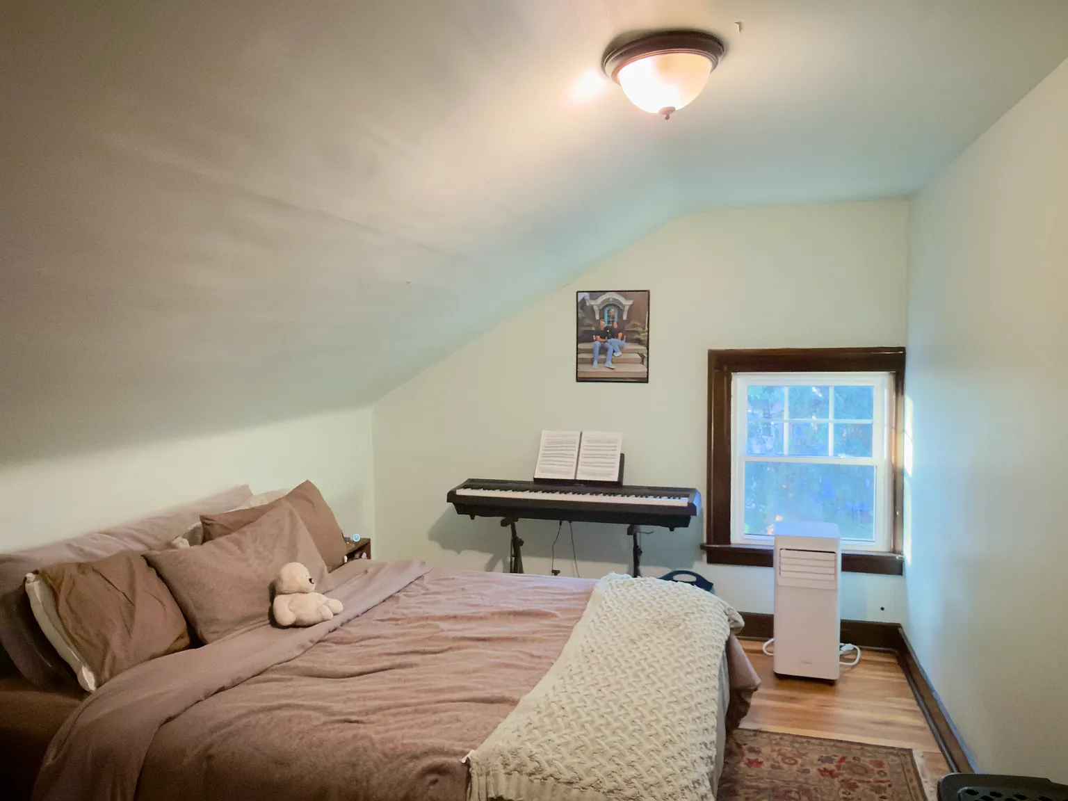 1 bed, 850 sqft, $1,150 — Photo 3