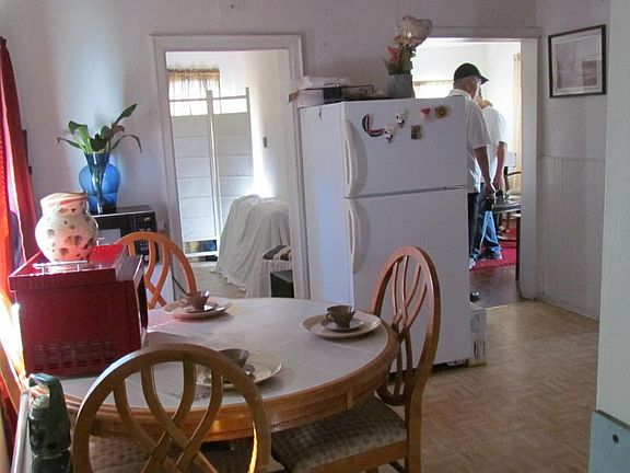 5th image of 4205 Mercury Ave