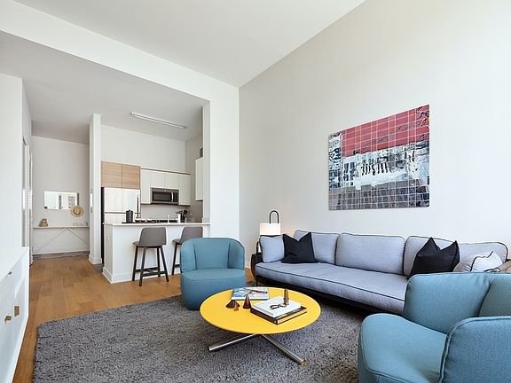 4th image of 43-22 Queens St #4106