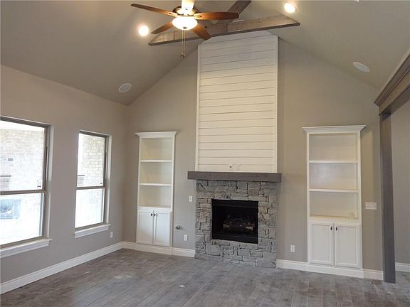 2nd image of 11428 Fairways Ave