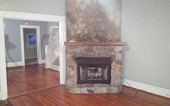 2nd image of 412 5th St