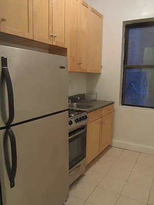 Rented by Beekman Street Realty | media 3