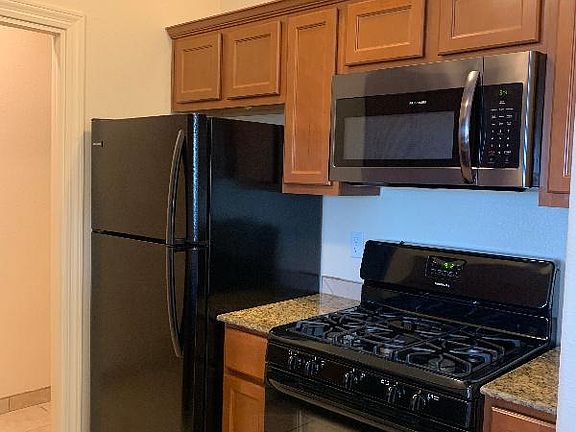 2nd image of 6325 Reynolds Dr APT 115