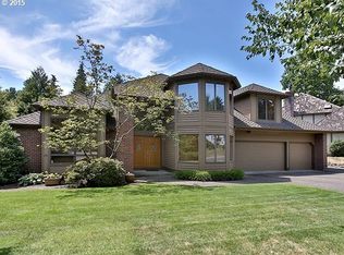 3723 Rivers Edge Dr, Lake Oswego, OR 97034