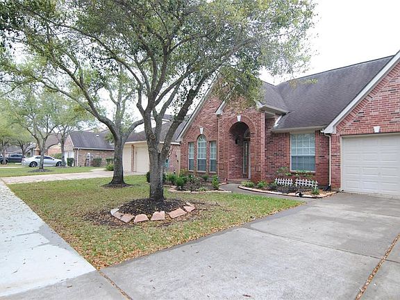 2nd image of 5114 Cedar Spring Dr