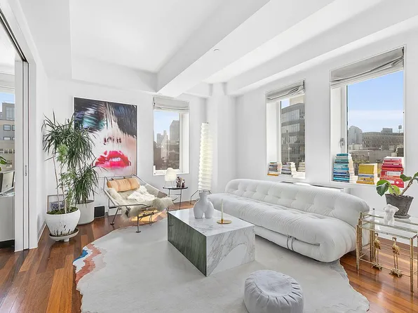 225 Lafayette St APT 8A, New York, NY 10012