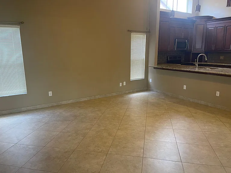 8919 Hannigan Ct — Photo 29