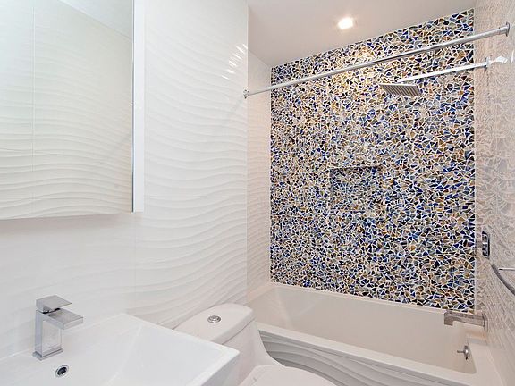 4th image of 189 Avenue A APT 2