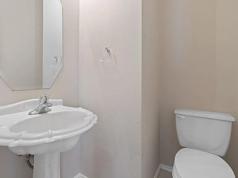 10808 Chippenhook Ct — Photo 20
