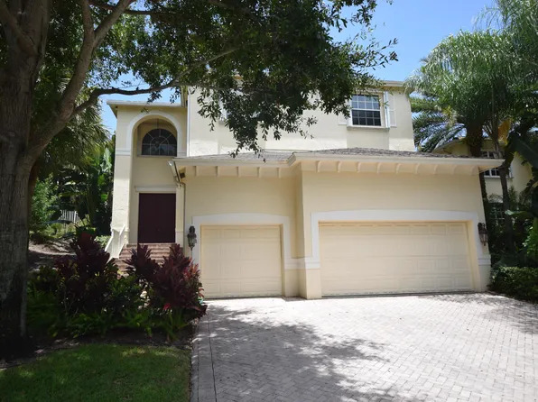 1 Lake Eden Dr, Boynton Beach, FL 33435