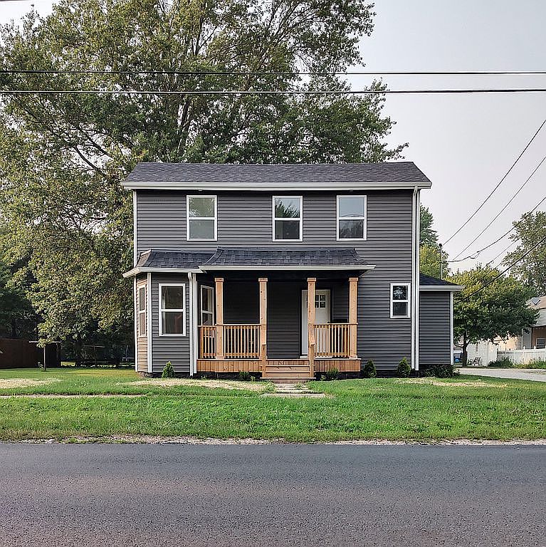 220 W Oak St, Coal City, IL 60416 Zillow