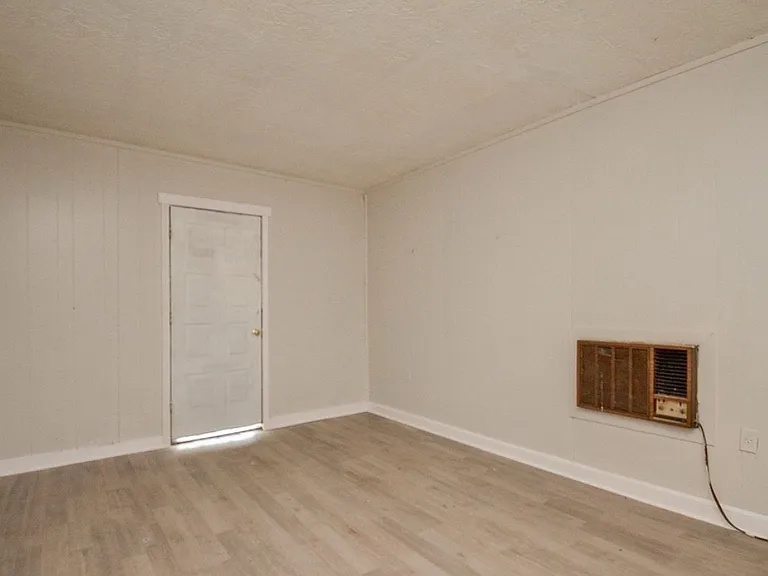 5243 Greylog Dr — Photo 8