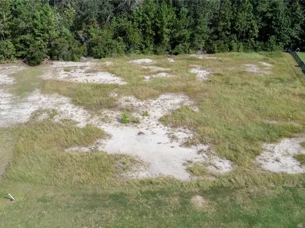 366 Bateau Dr, Saint Marys, GA 31558