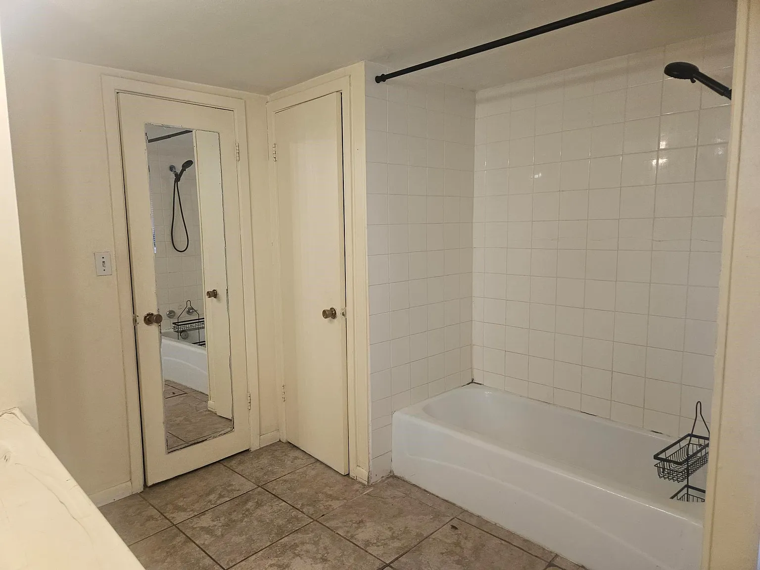 2 bed, 1.0 bath, 600 sqft, $1,250 — Photo 4