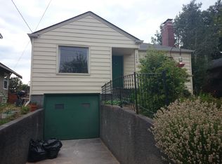 3227 42nd Ave SW, Seattle, WA 98116