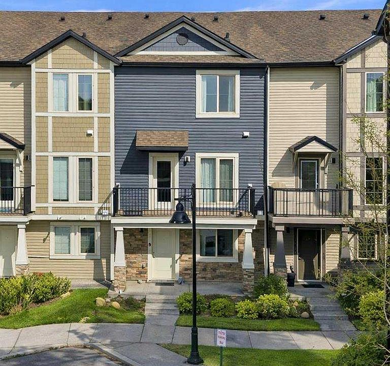 1st image of 148 S Legacy Point SE
