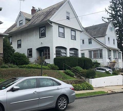 3rd image of 413 Homestead Ave
