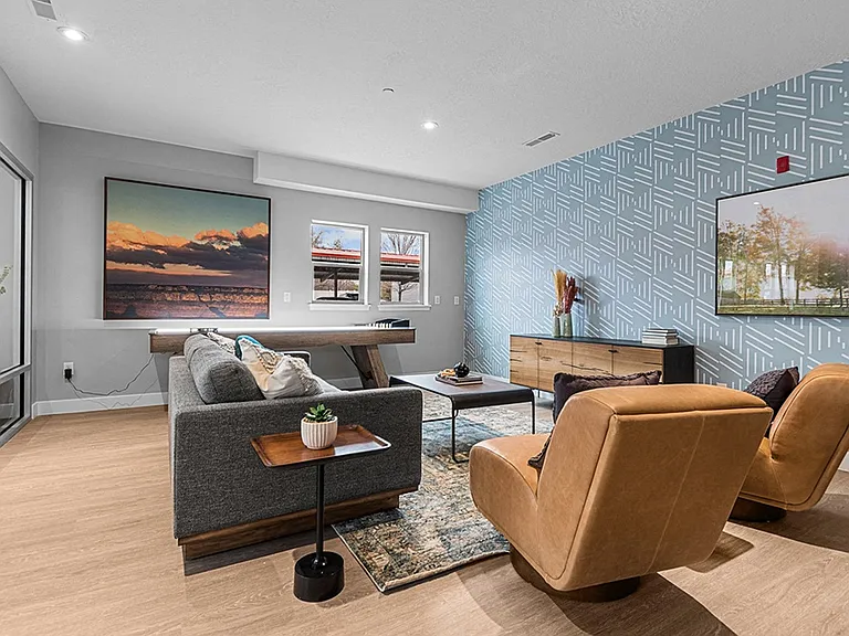 SITE Layton — Photo 4
