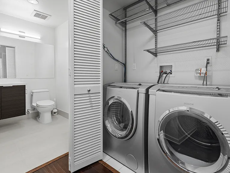 6038 Carlton Way #106 — Photo 13