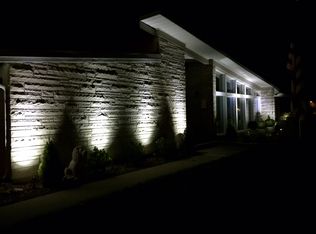 850 Summit Dr, Lockport, IL