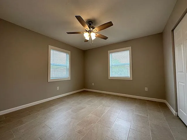 3166 SE Garden St — Photo 5