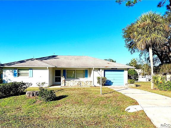 2nd image of 3086 N Tamarisk Ave