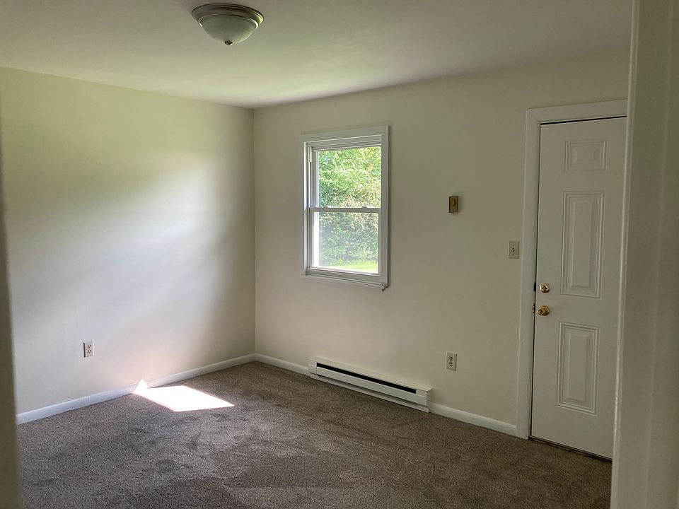 1st image of 4041 Freemansburg Ave #6