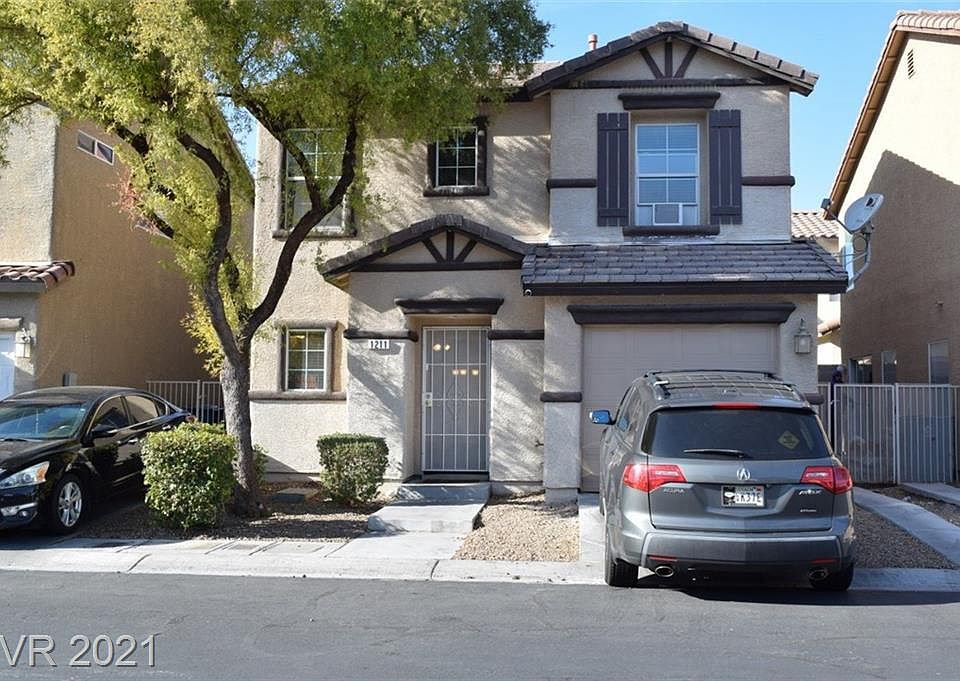 1st image of 1211 Black Cherry St