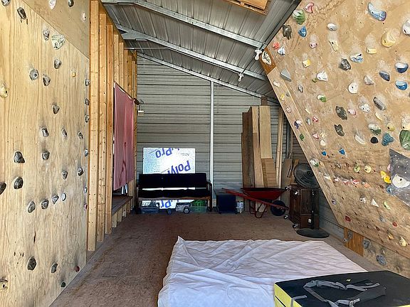 4th image of 45 Boswell Cir #6
