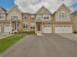 271 Redclover Lane Upper, Allentown, PA 18104