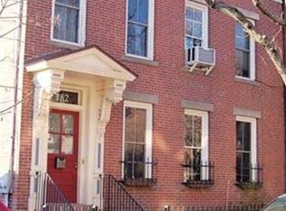 182 Chestnut St, New Haven, CT 06511
