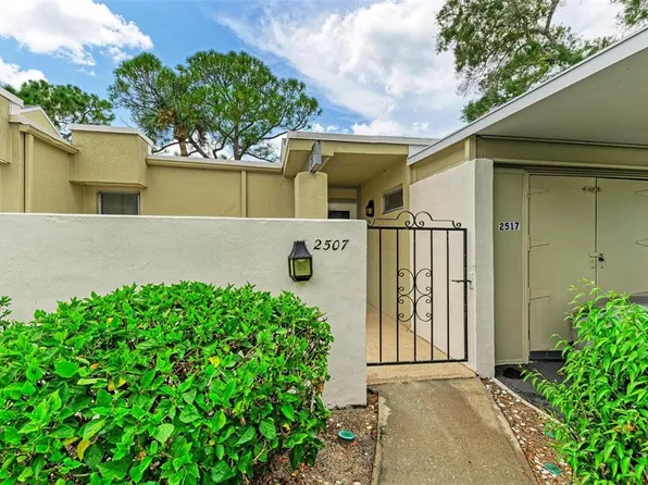 2507 Glebe Farm Close #H-1, Sarasota, FL 34235