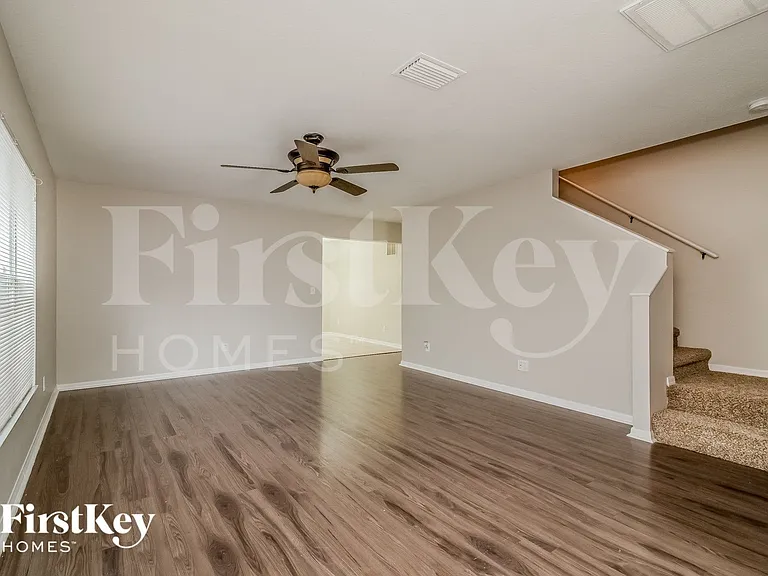 11135 Lakeside Vista Dr — Photo 3