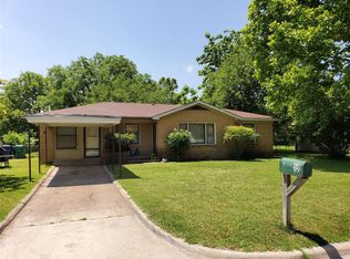 1510 Vine St, Bridgeport, TX 76426