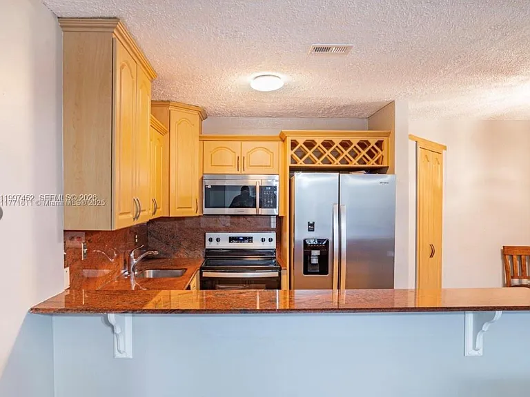 6545 W 27th Ct #24-47 — Photo 9