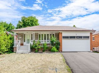 7137 Madiera Rd, Mississauga, ON L4T3A7