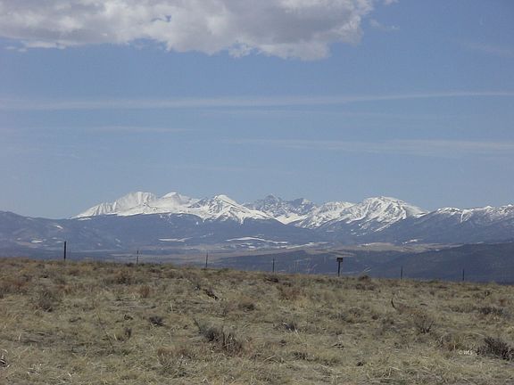 2nd image of 670 Pass Peak Dr