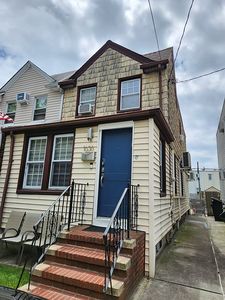 1636 E 35th St, Brooklyn, NY, 11234