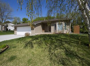 4330 Goldenrod Ln N, Plymouth, MN 55442