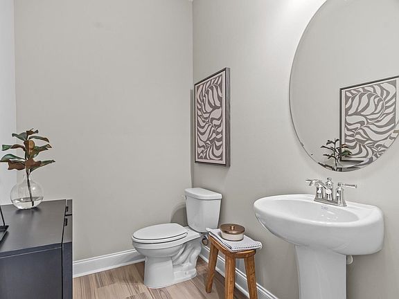 7th image of this home