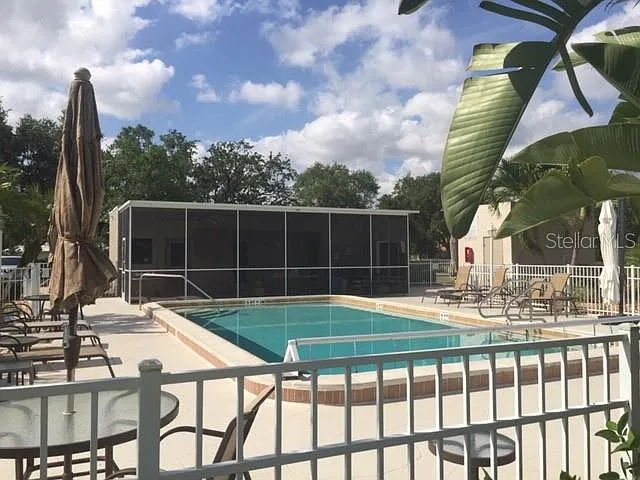 2 bed, 1362 sqft, $4,200 — Photo 3