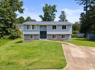 3905 Old Creek Ct, Raleigh, NC 27604