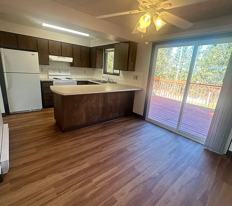 14415-17 E Mission Ct