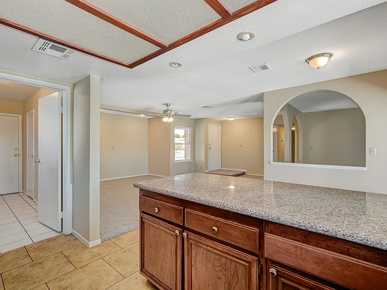6813 Greydawn Dr — Photo 19